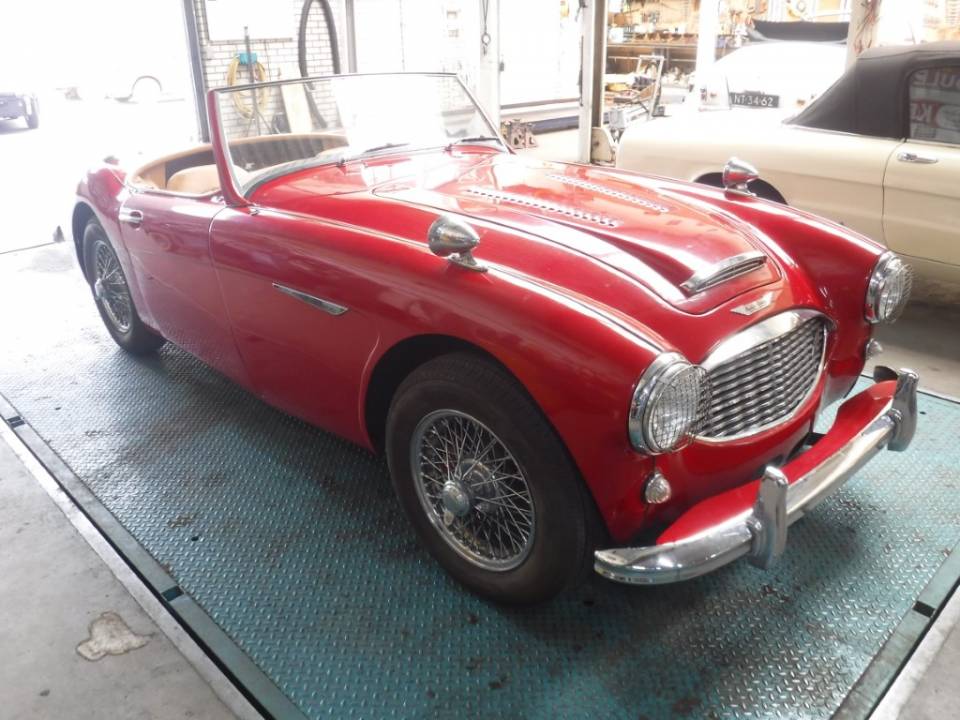 Image 46/50 of Austin-Healey 100&#x2F;6 (BN6) (1959)