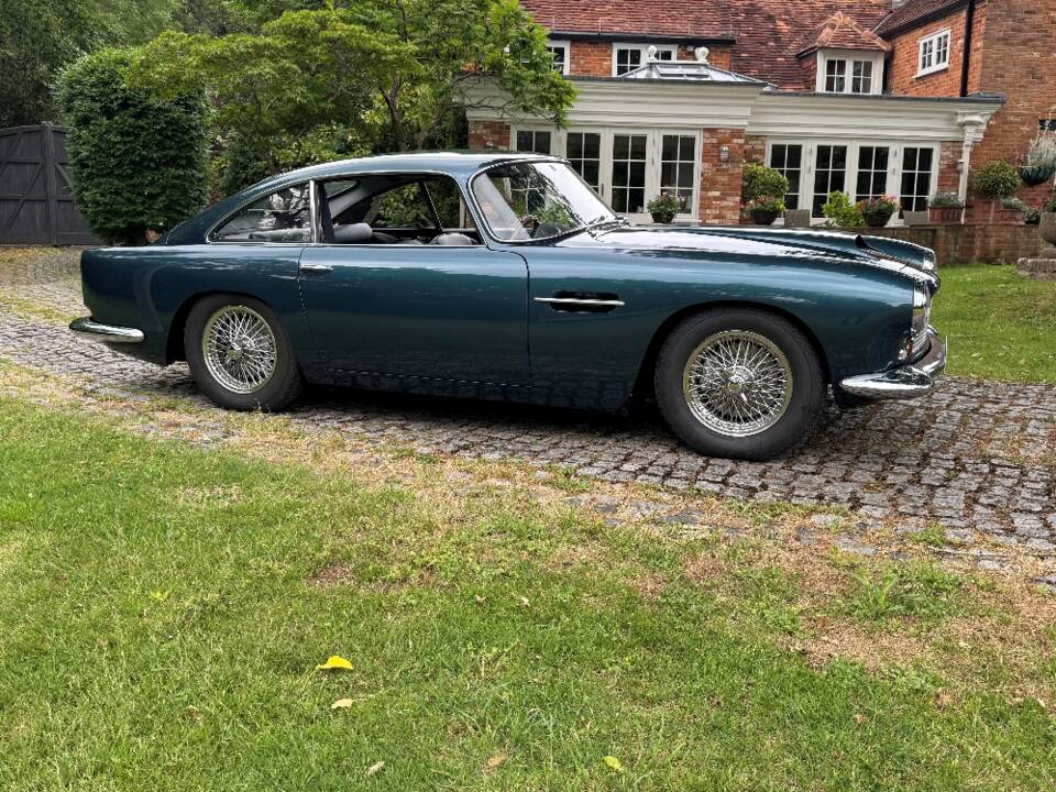 Image 6/30 de Aston Martin DB 4 (1959)