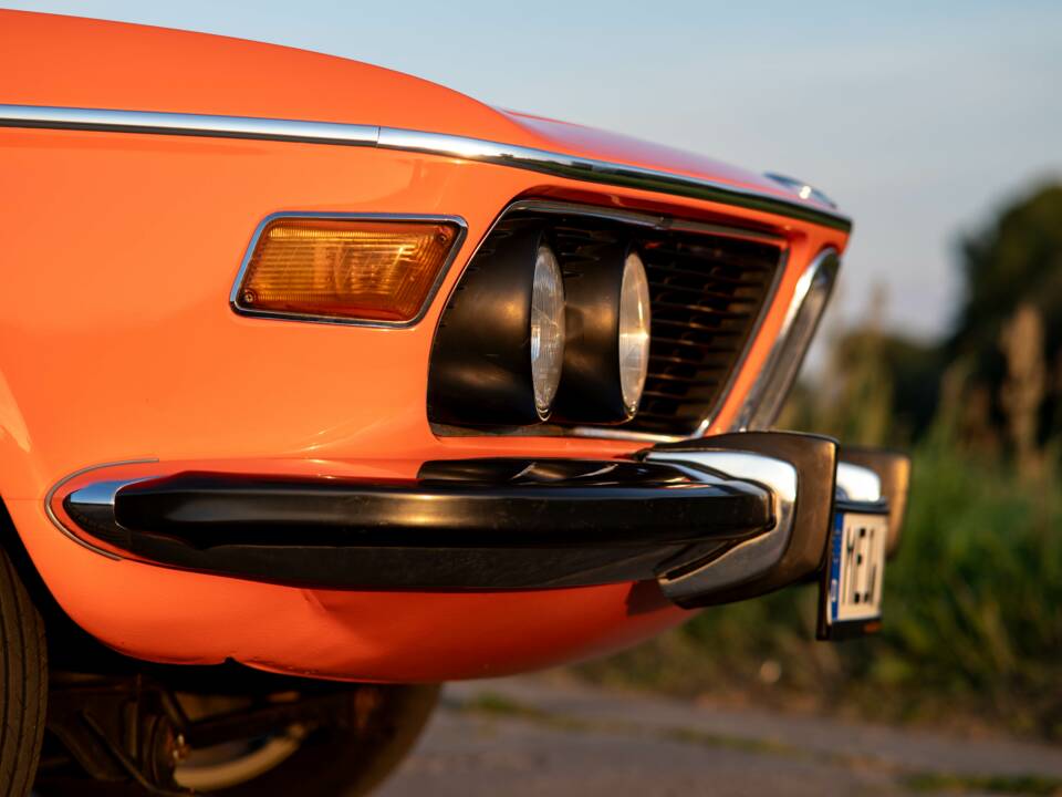 Image 7/31 of BMW 3.0 CSi (1975)