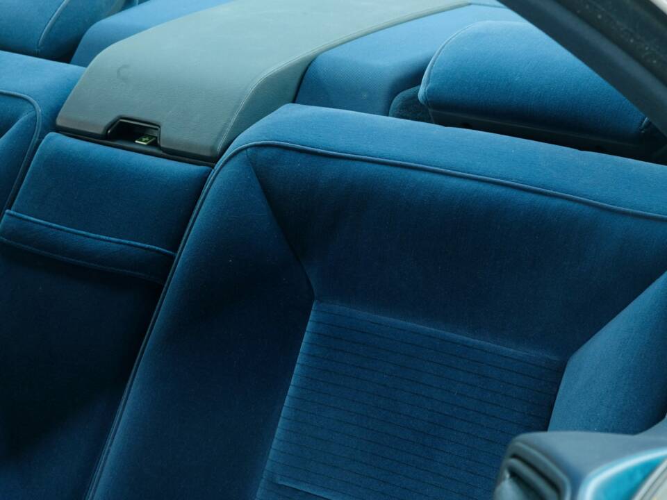 Bild 40/50 von Mercedes-Benz S 500 Coupé (1993)