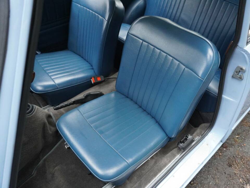 Image 13/19 de Triumph Vitesse 6 (1966)