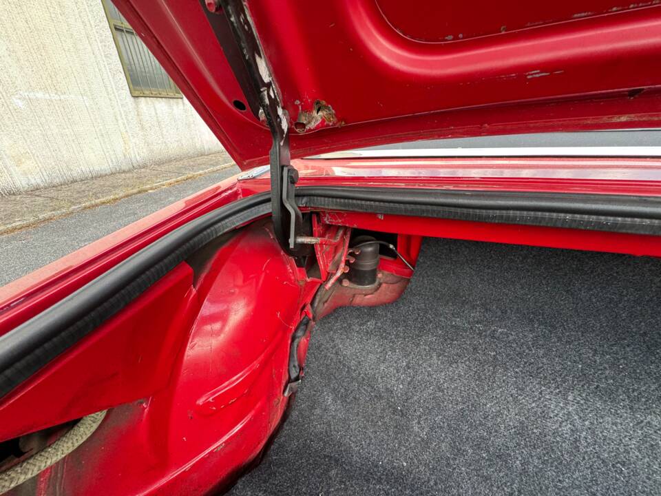 Bild 19/68 von Alfa Romeo 1.6 Spider (1988)