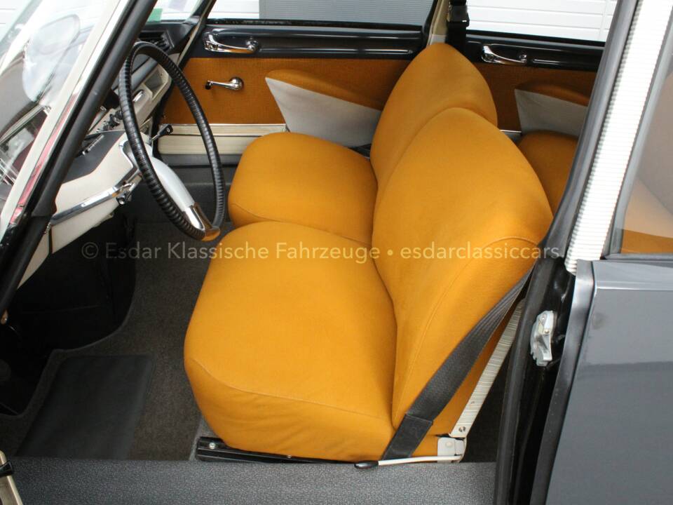 Immagine 23/35 di Citroën DS 21 (1968)
