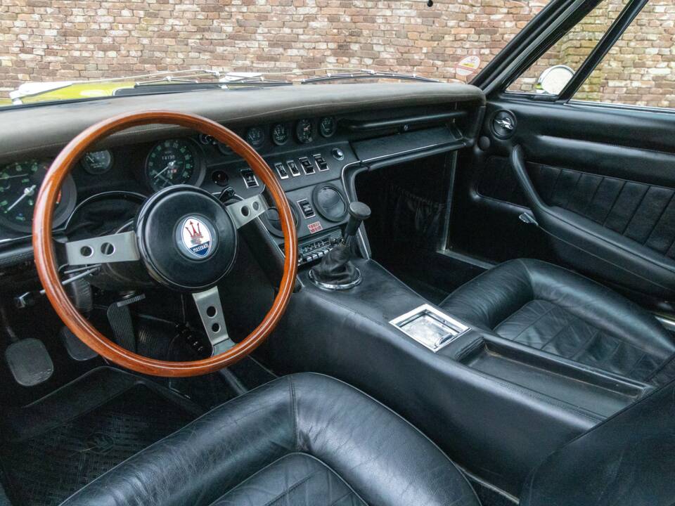 Image 27/50 of Maserati Ghibli (1970)