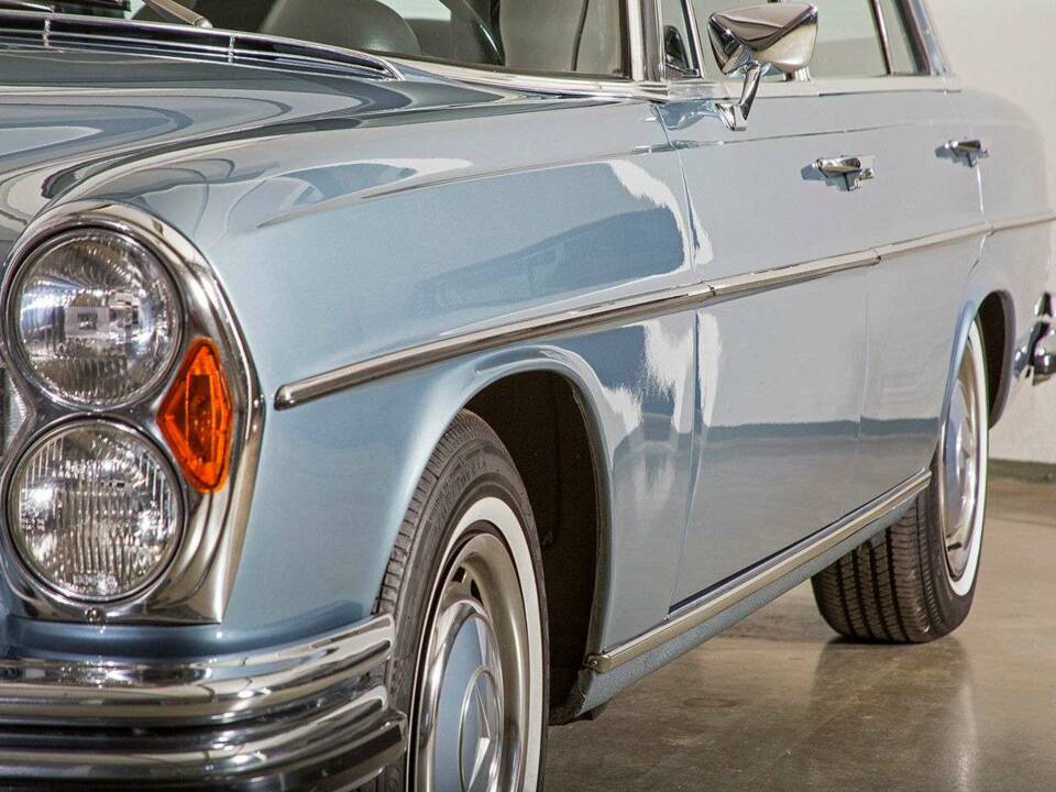 Afbeelding 5/36 van Mercedes-Benz 300 SEL 6.3 (1970)