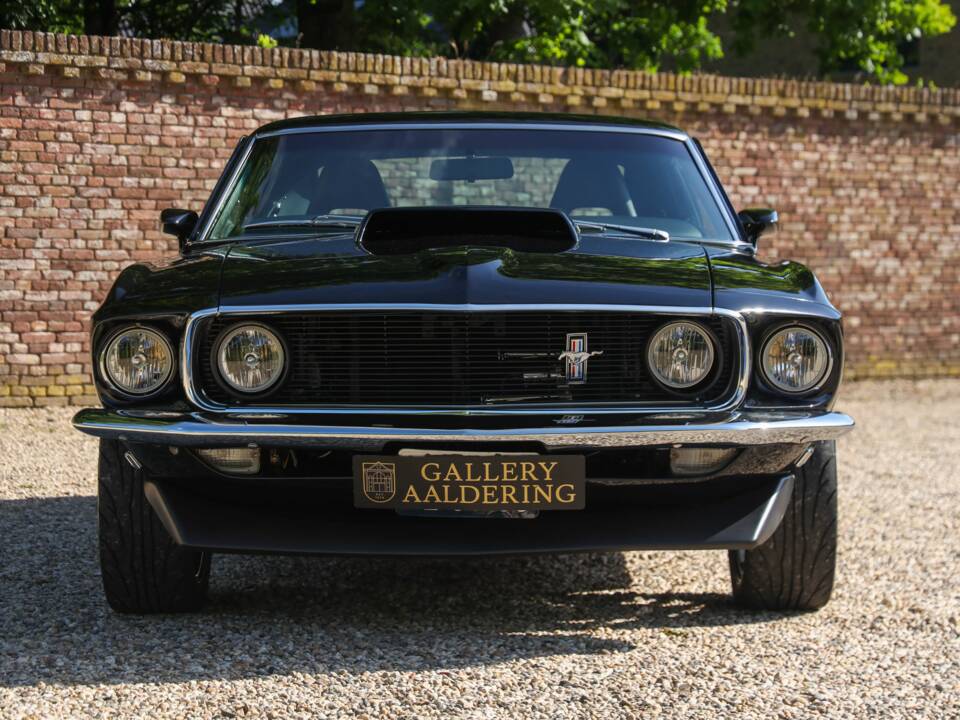 Image 5/50 of Ford Mustang 302 (1969)