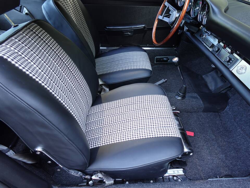 Bild 16/42 von Porsche 911 2.0 T (1968)