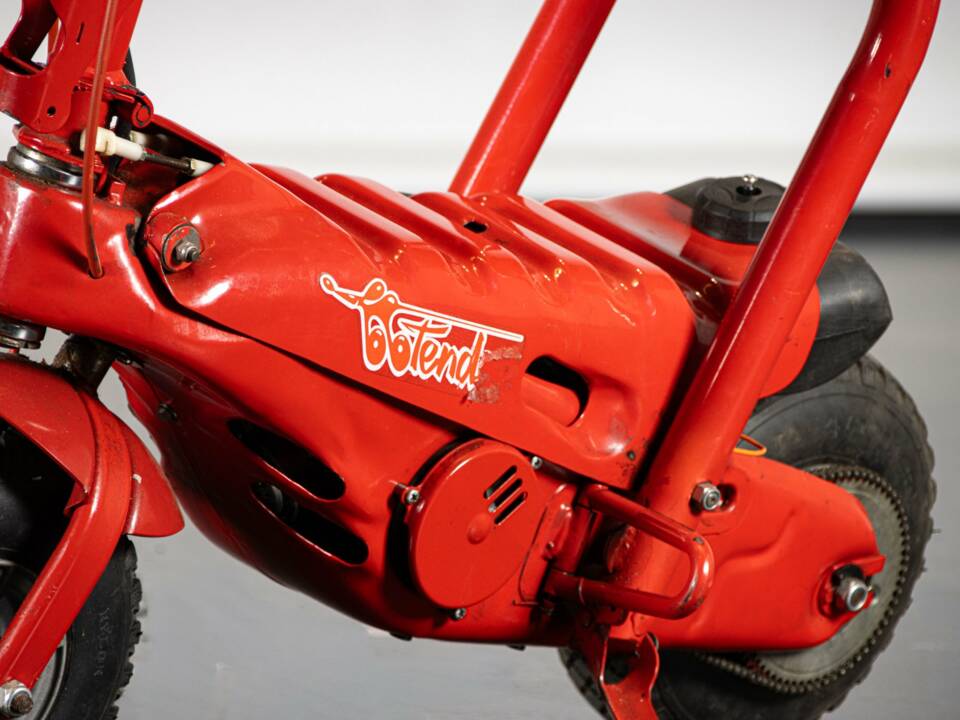 Image 12/50 de Quasar DUMMY (1983)