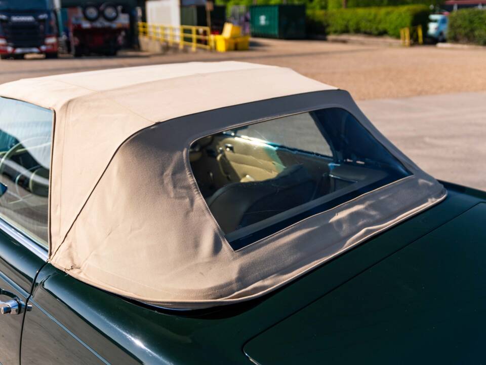 Afbeelding 28/43 van Mercedes-Benz 280 SL (1968)