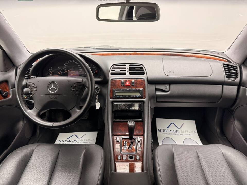 Afbeelding 10/19 van Mercedes-Benz CLK 430 (1999)