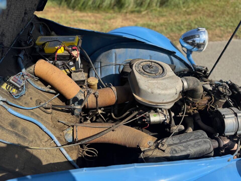 Image 12/25 of Citroën 2 CV 6 (1976)