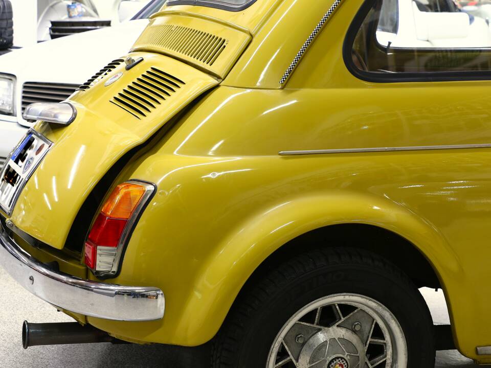 Image 16/29 of FIAT 500 F (1969)