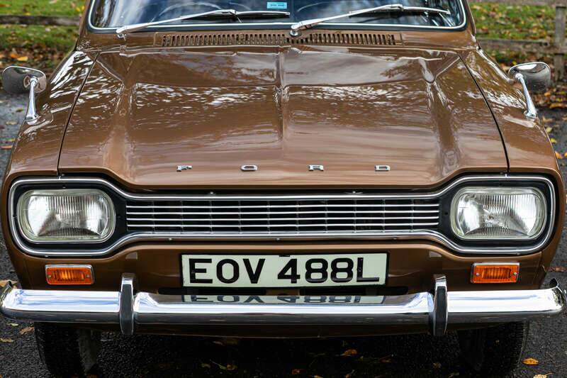 Bild 18/49 von Ford Escort 1300 XL (1972)