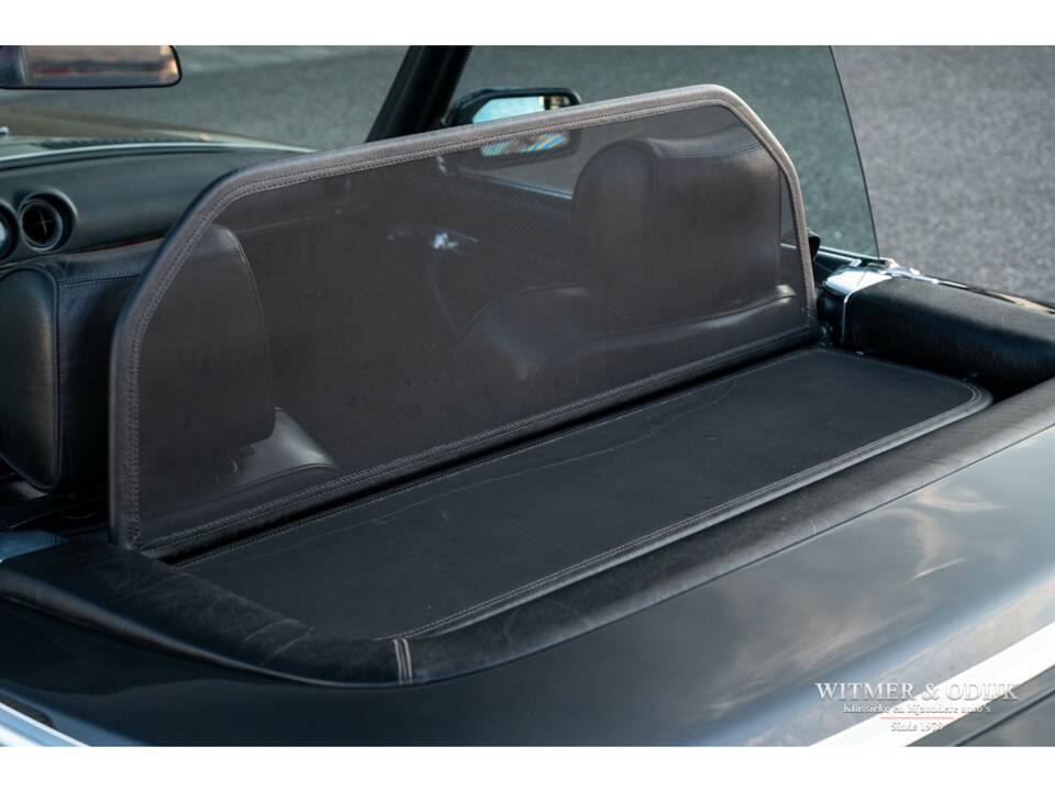 Image 21/32 de Mercedes-Benz 300 SL (1988)
