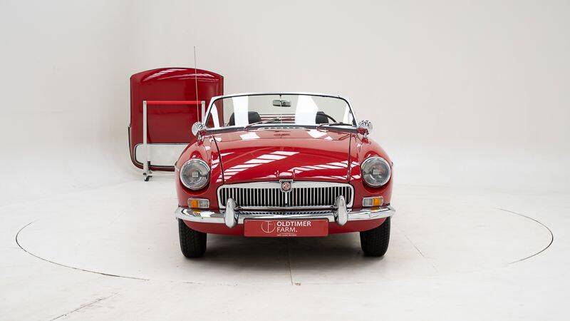 Imagen 9/15 de MG MGB (1964)