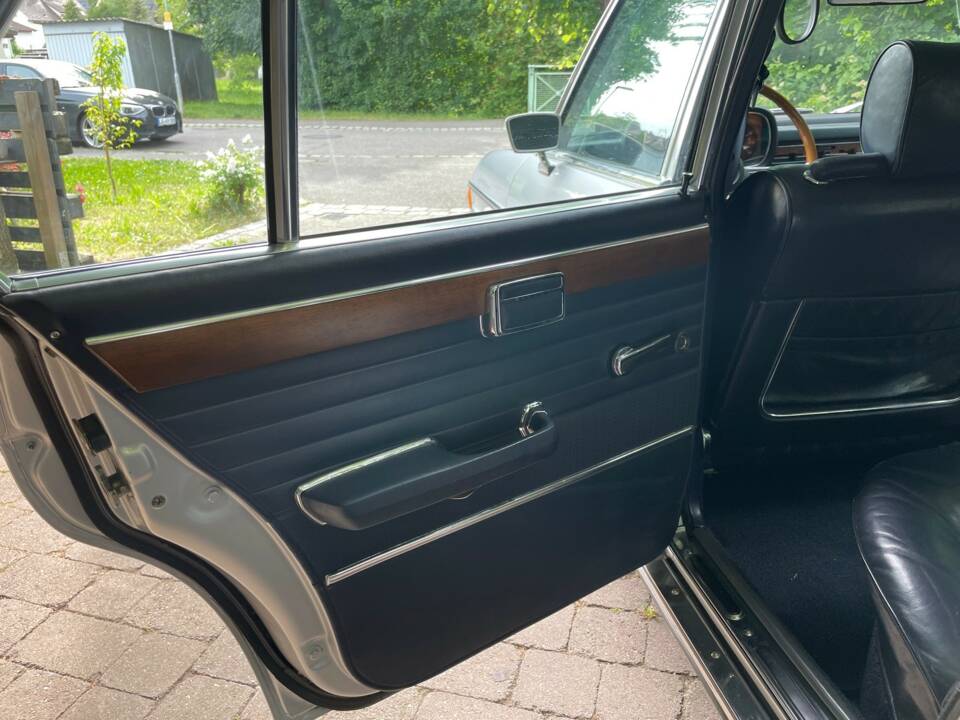 Bild 12/22 von BMW 3,0 S (1972)
