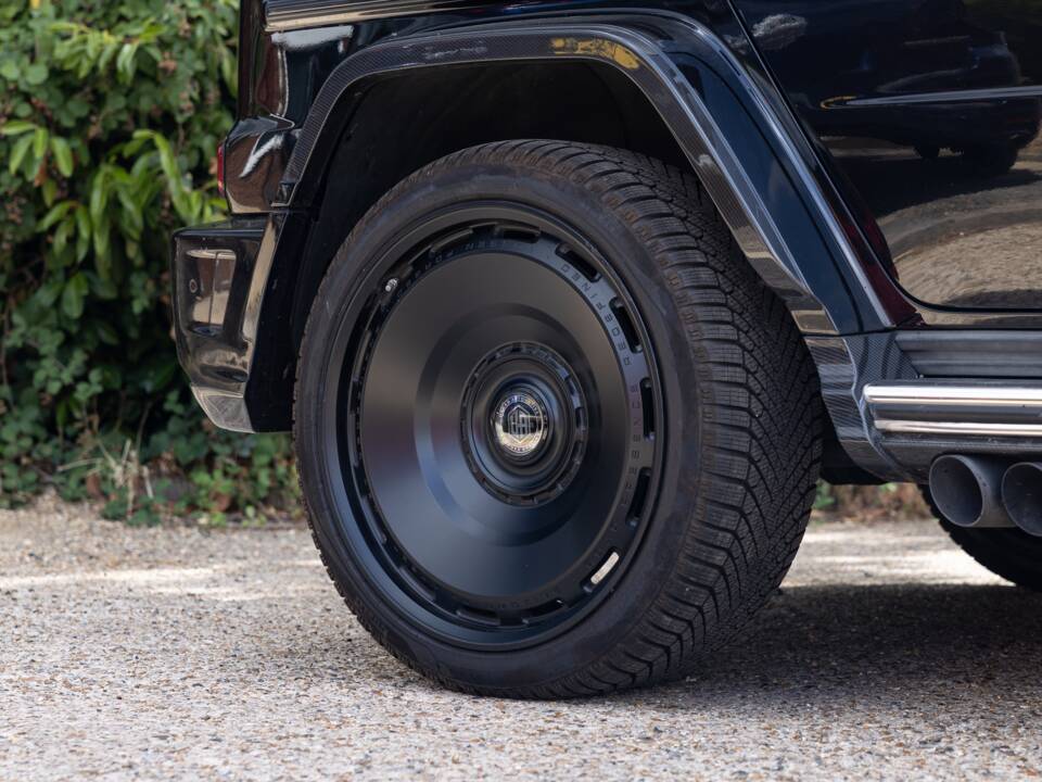 Image 18/50 of Mercedes-Benz G 63 AMG (LWB) (2020)