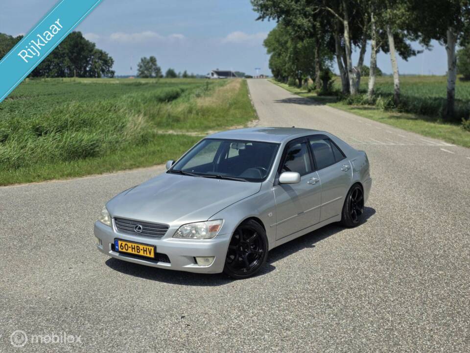 Afbeelding 2/33 van Lexus IS 200 (2001)