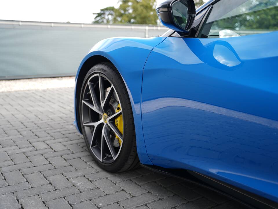 Bild 44/50 von Lotus Emira (2023)