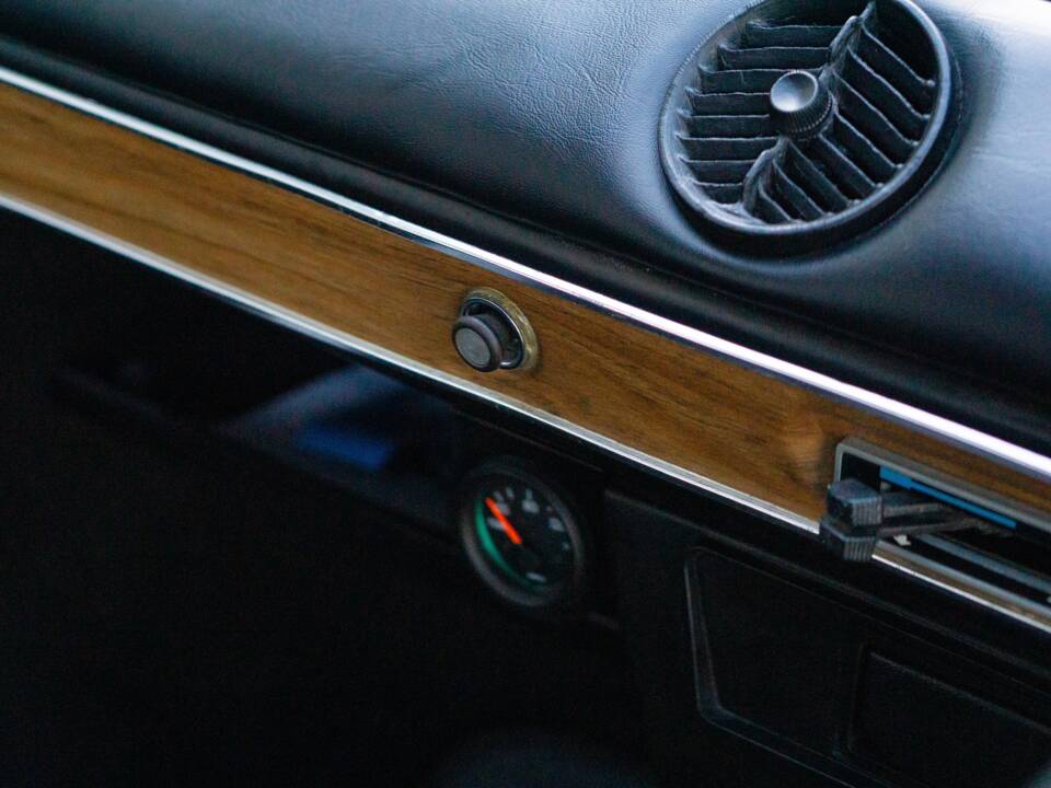 Bild 16/26 von Ford Escort GT 1.6 (1972)