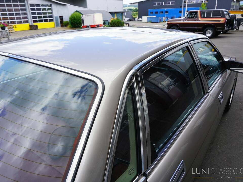 Image 27/61 de Jaguar Sovereign 3.6 (1987)