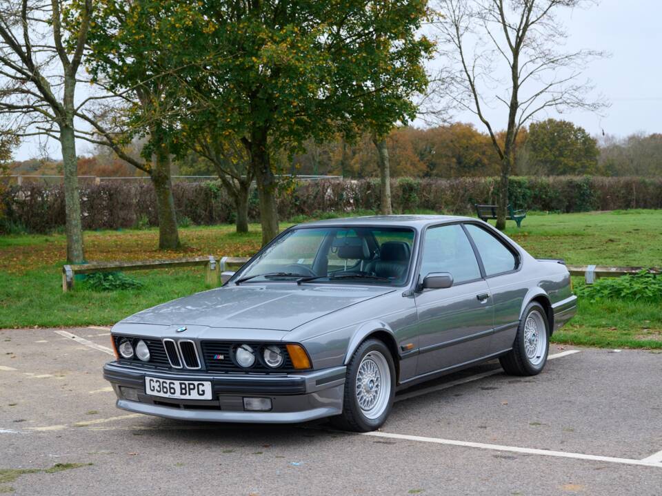 Image 11/50 of BMW M 635 CSi (1989)