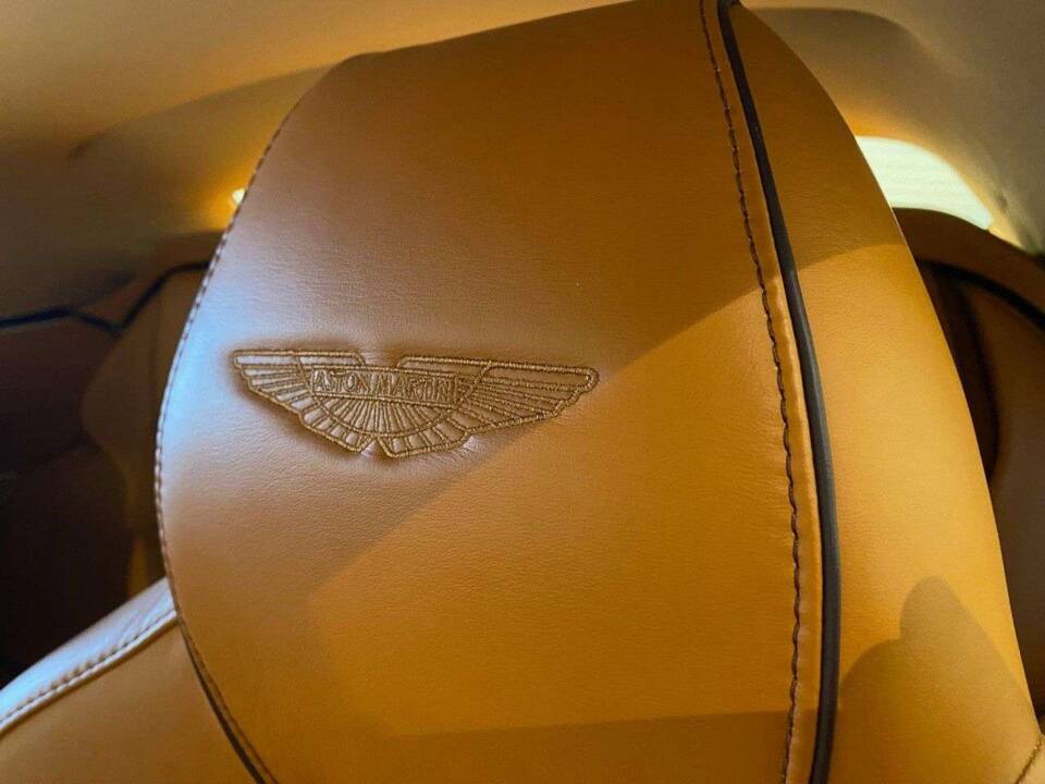 Bild 5/5 von Aston Martin DB 9 GT Volante (2015)