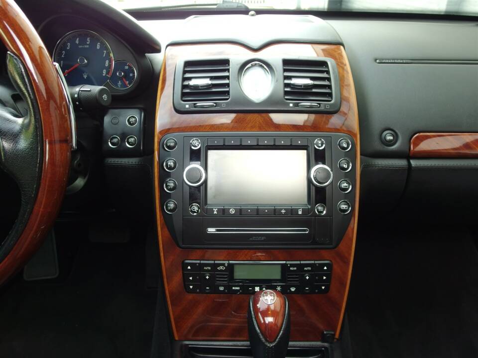Image 62/99 de Maserati Quattroporte 4.2 (2010)