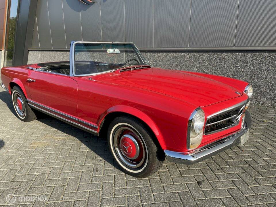 Image 3/8 of Mercedes-Benz 230 SL (1964)