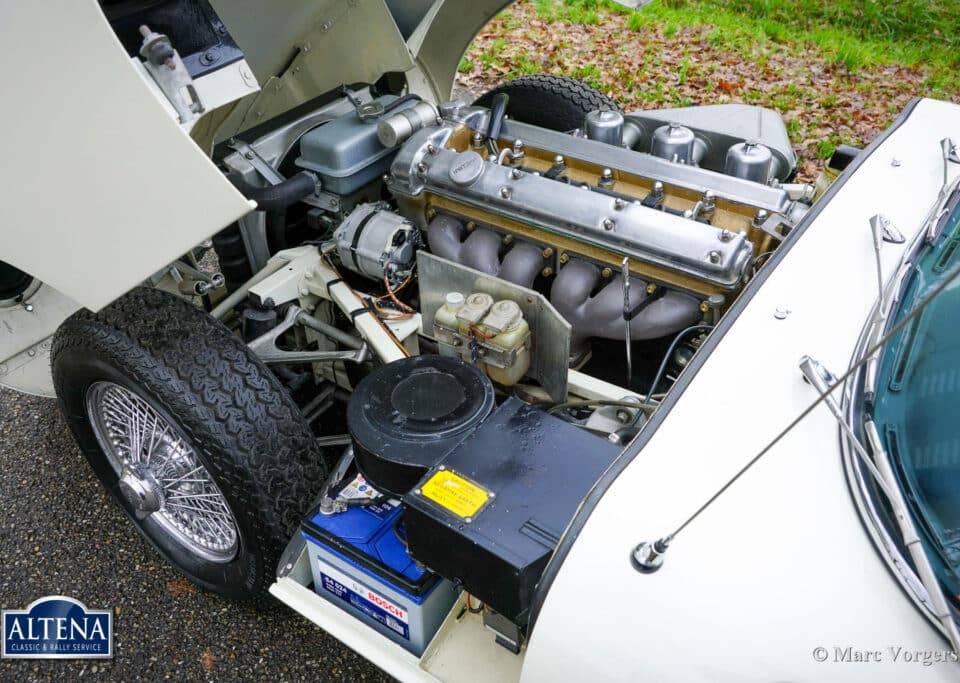 Image 45/45 of Jaguar Type E 4.2 (1966)