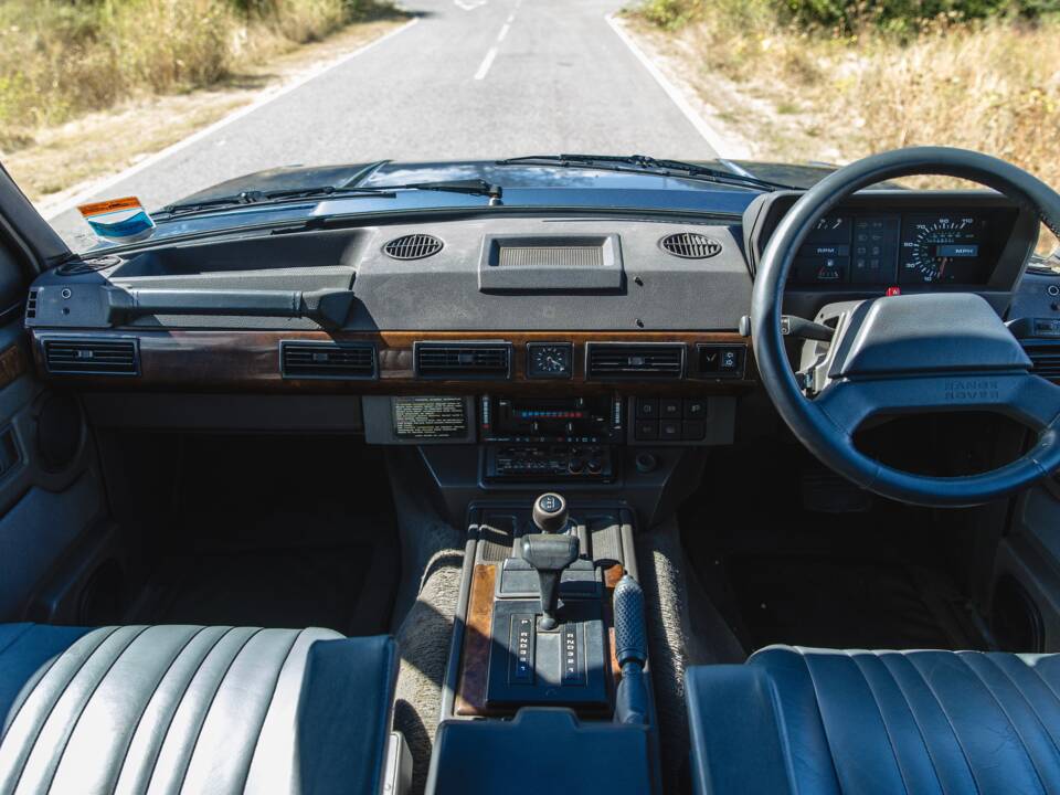 Image 4/50 of Land Rover Range Rover Classic Vogue (1989)