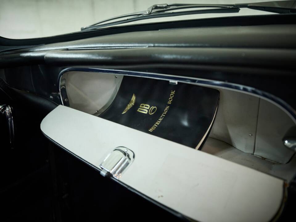 Afbeelding 45/60 van Aston Martin DB 6 (1968)