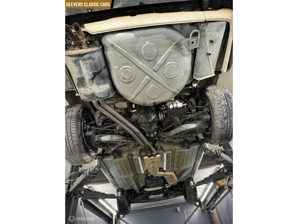 Imagen 18/41 de Mercedes-Benz 560 SL (1986)
