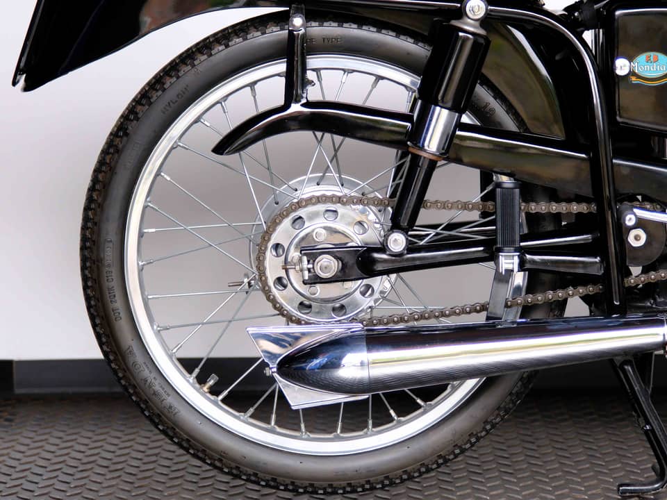 Image 10/68 of Mondial 160 Sport Lusso (1954)