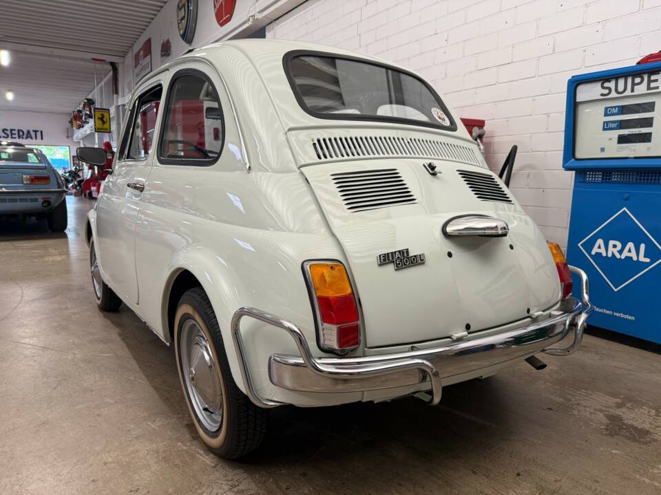 Immagine 13/17 di FIAT 500 L (1970)