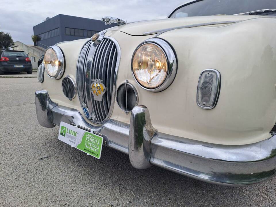 Imagen 8/50 de Jaguar 2.4 Litre (1959)