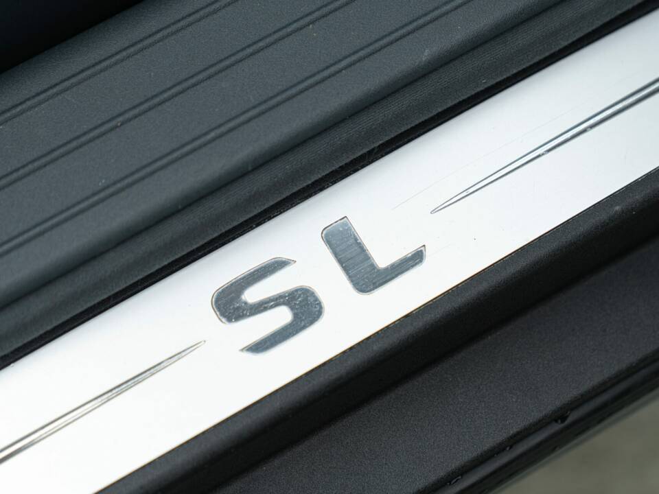 Image 49/50 of Mercedes-Benz SL 500 (2001)