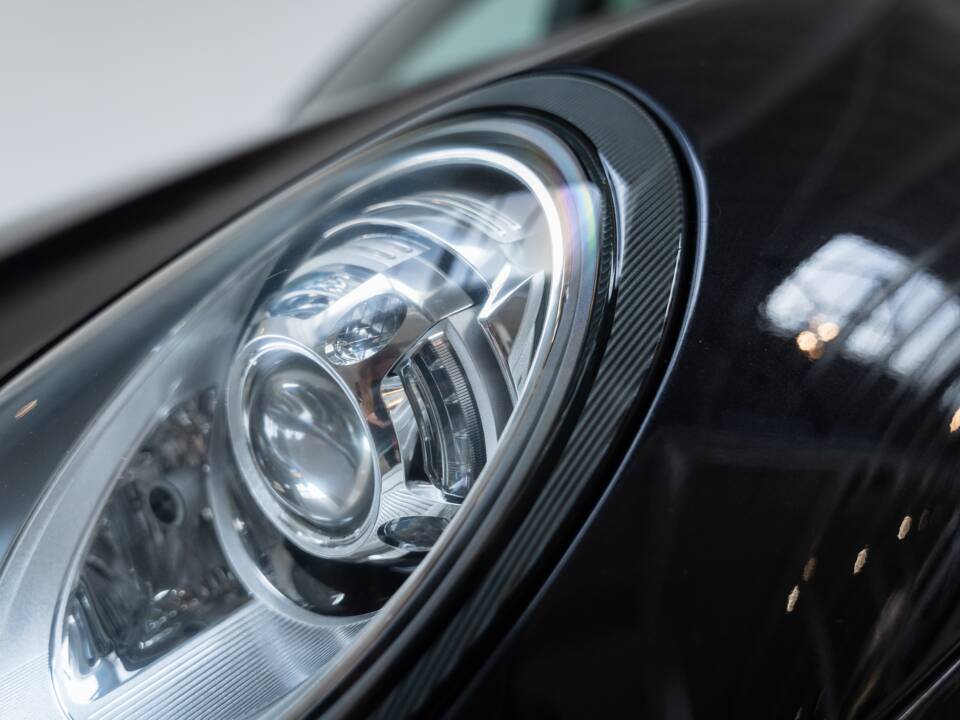 Image 27/31 of Porsche Panamera Turbo (2010)
