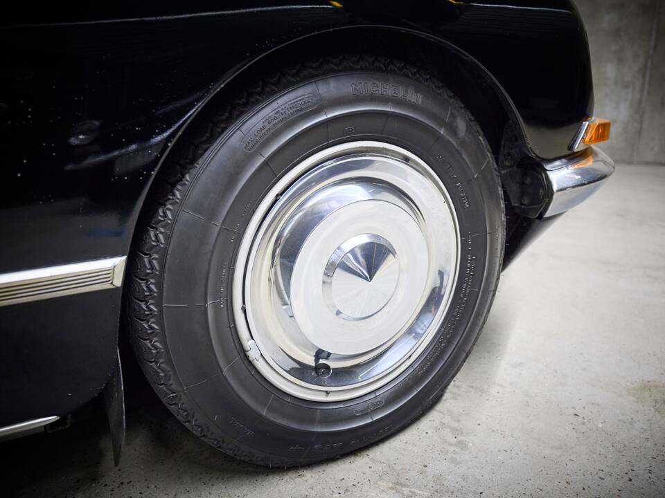 Image 86/98 de Citroën DS 21 Pallas (1971)