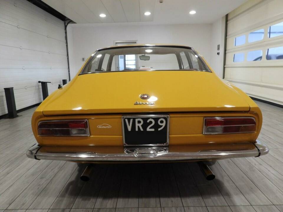 Image 2/10 of FIAT Dino Coupe (1967)