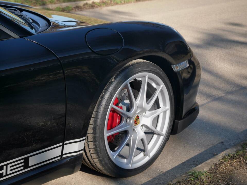 Image 13/38 of Porsche Boxster Spyder (2010)