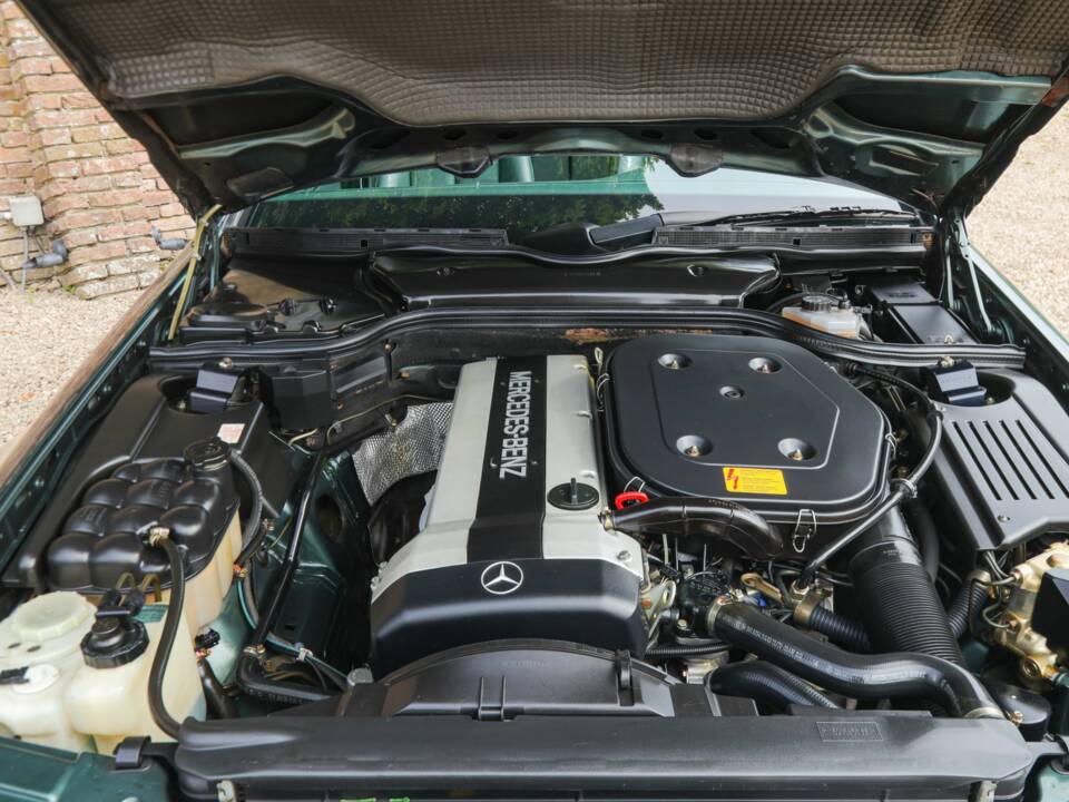 Obraz 4/50 pojazdu Mercedes-Benz 300 SL-24 (1992)