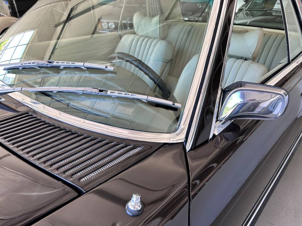 Image 10/29 de Mercedes-Benz 450 SLC (1983)