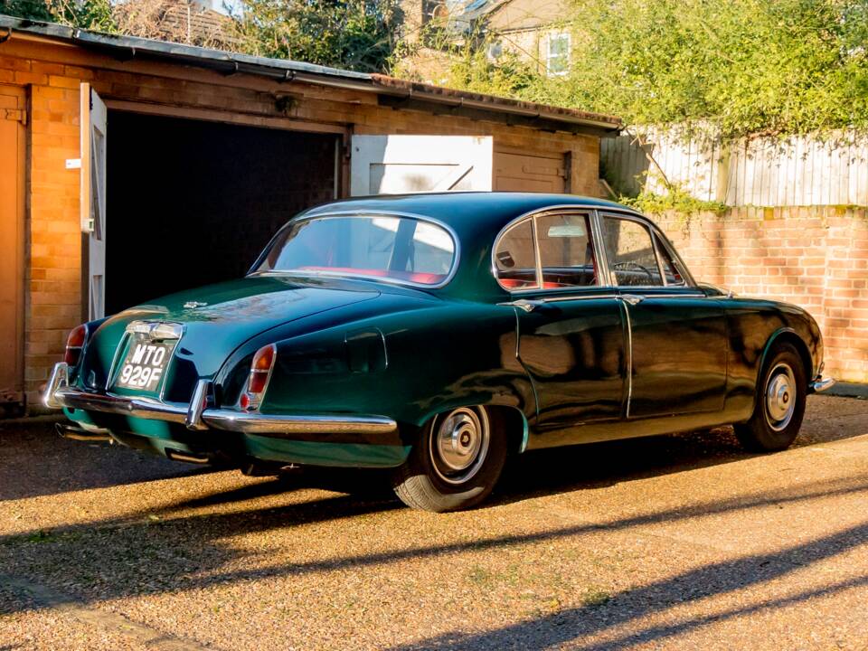 Image 3/33 of Jaguar Type S 3.4 (1968)
