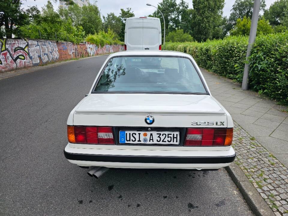 Immagine 5/15 di BMW 325ix (1990)