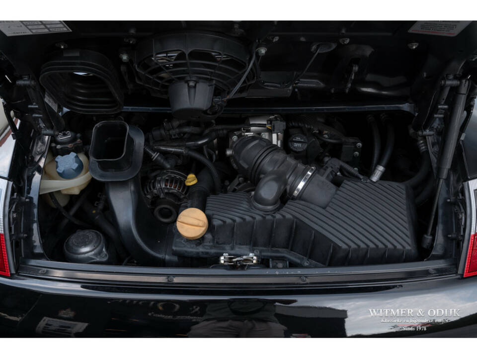 Afbeelding 28/29 van Porsche 911 Carrera (1999)