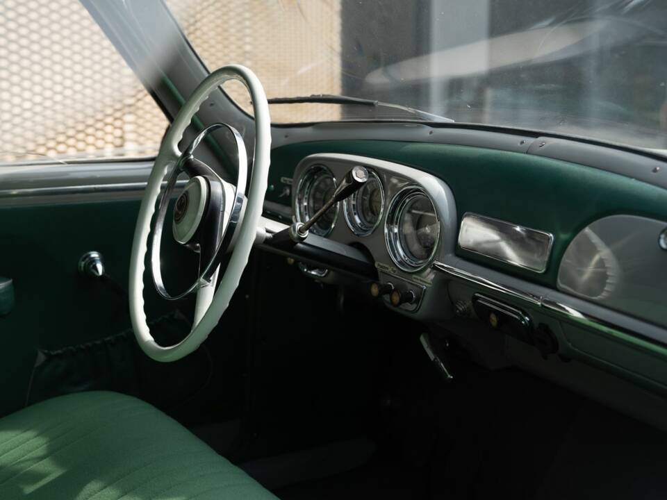 Image 32/54 de Alfa Romeo 1900 TI Super Berlina (1955)