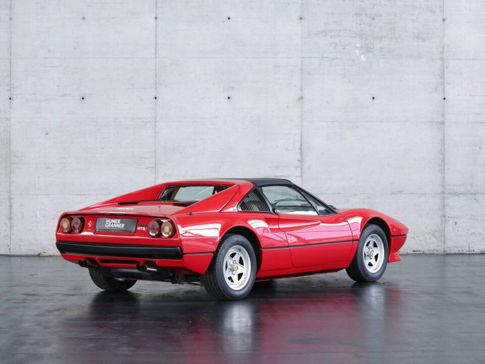 Image 5/50 of Ferrari 308 GTSi (1982)