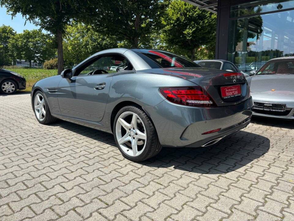 Image 5/20 de Mercedes-Benz SLC 300 (2016)
