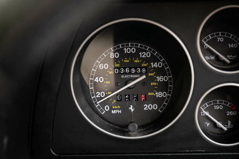 Immagine 10/29 di Ferrari F 355 Berlinetta (1998)